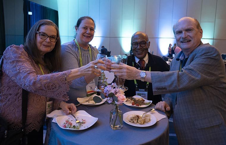 Orlando, FL - The AACR 2023 Annual Meeting - Attendees during 2022-2023 President's Reception at the American Association for Cancer Research Annual Meeting here today, Monday April 17, 2023. Physicians, researchers, health care professionals, cancer survivors and patient advocates are expected to attend the meeting at the Orange County Convention Center. The Annual Meeting highlights the latest findings in all major areas of cancer research from basic through clinical and epidemiological studies. Photo by © AACR/Todd Buchanan 2023 Contact Info: todd@medmeetingimages.com Keywords: Attendees - 2022-2023 President's Reception