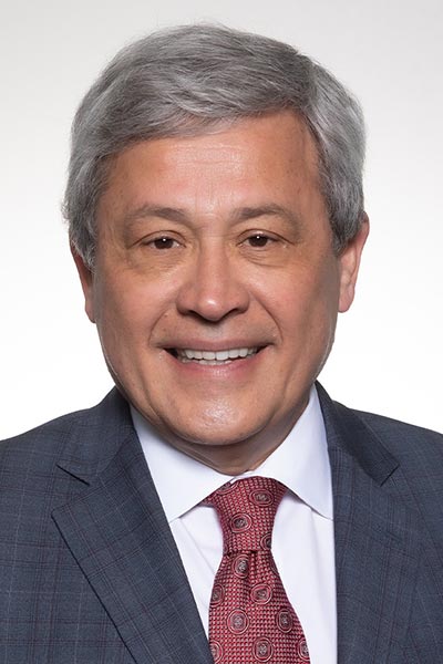 Carlos L. Arteaga, MD, FAACR